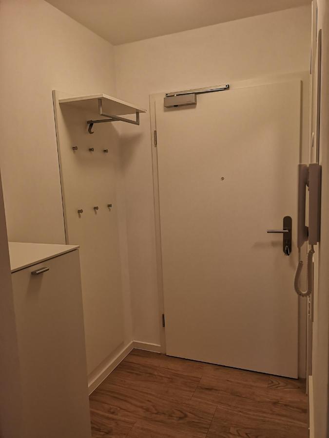 Apartamento Beautiful Flat, Near Westpark & Hostpital, Easy Parking Ingolstadt Exterior foto